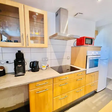 Rue De Reims Super T3 Equipe Et Parking Prive * Betheny