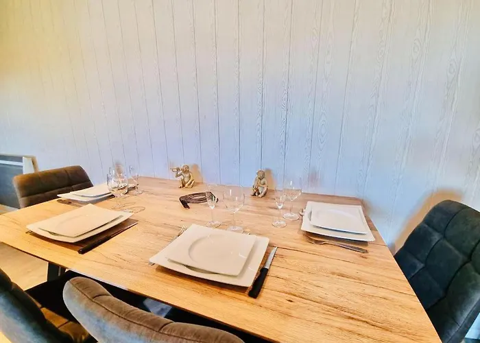 Apartment Rue De Reims Super T3 Equipe Et Parking Prive *